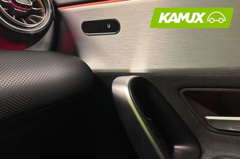 Mercedes CLA180 bild 23