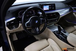 BMW 530 bild 11