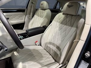 Bentley Flying Spur bild 6