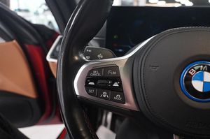 BMW i4 bild 17