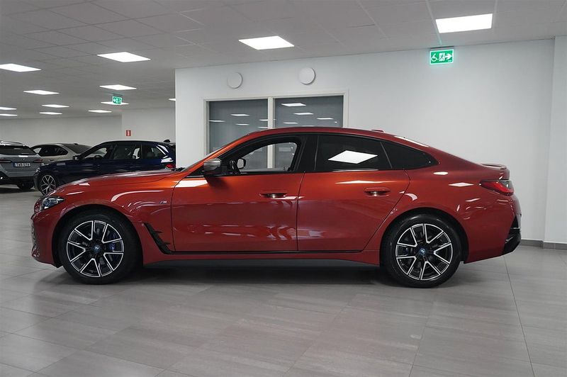 BMW i4 bild 6