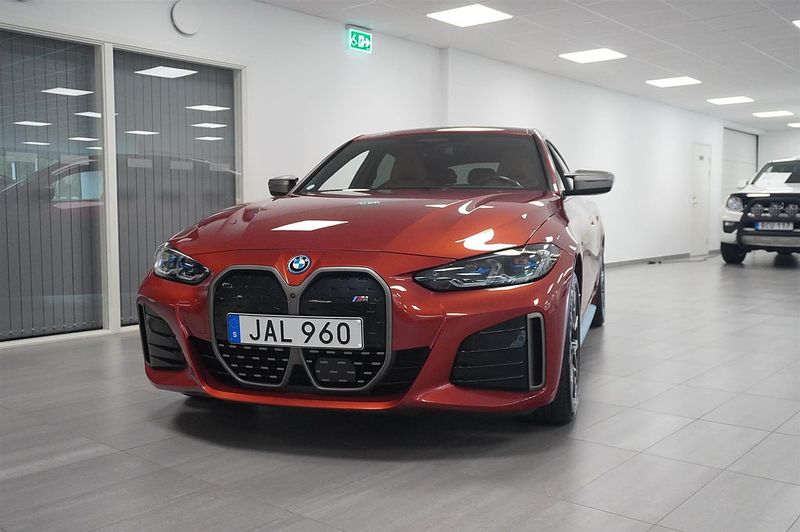 BMW i4 bild 2