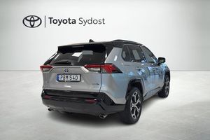 Toyota RAV4 bild 2
