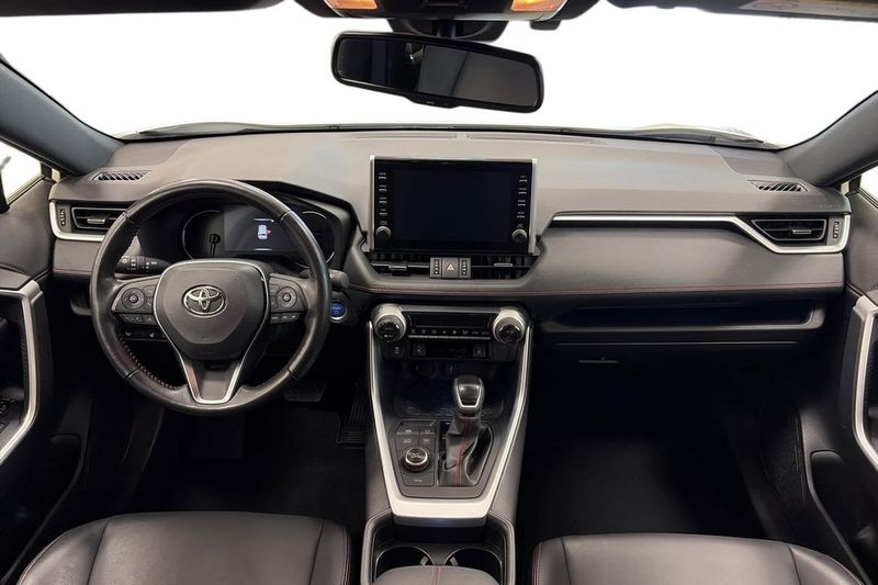 Toyota RAV4 bild 8