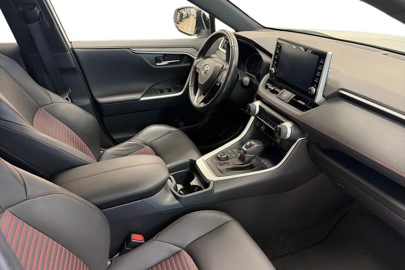 Toyota RAV4 bild 6
