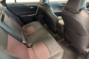 Toyota RAV4 bild 7