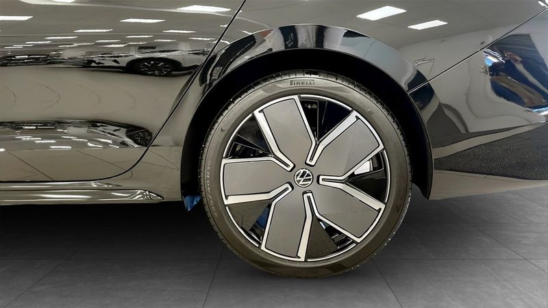 Volkswagen Passat bild 7