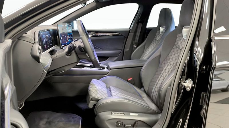 Volkswagen Passat bild 9