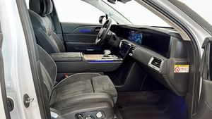 Hongqi E-HS9 bild 3