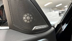 BMW i4 bild 19