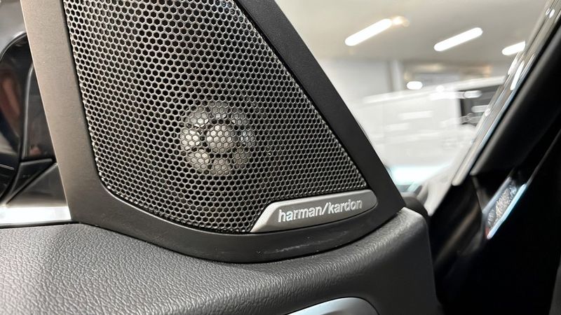 BMW i4 bild 19