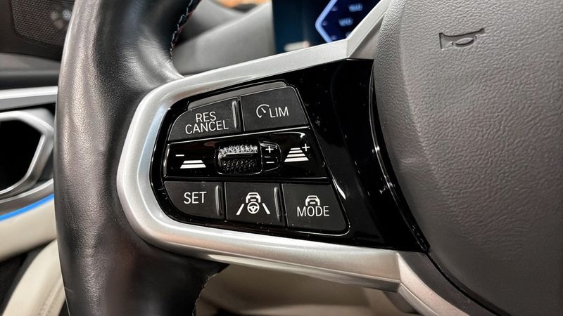 BMW i4 bild 24