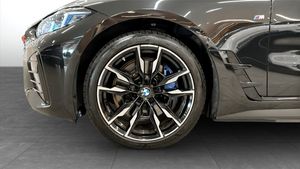 BMW i4 bild 9