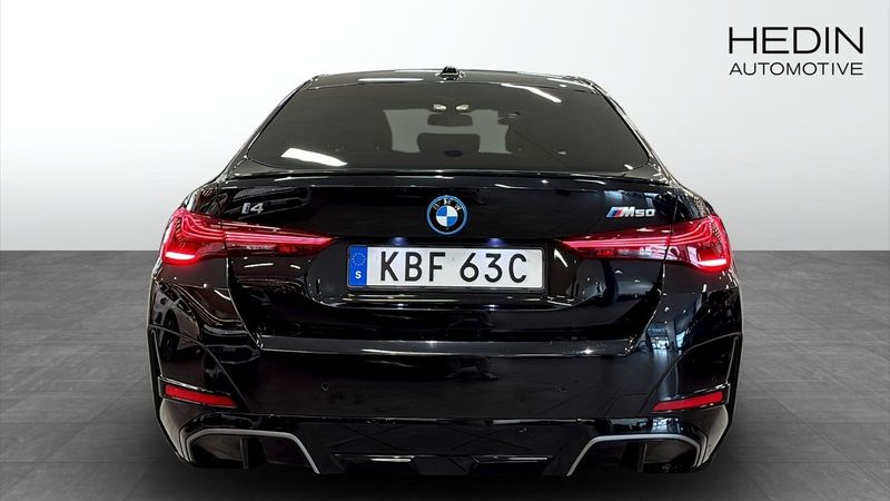 BMW i4 bild 7