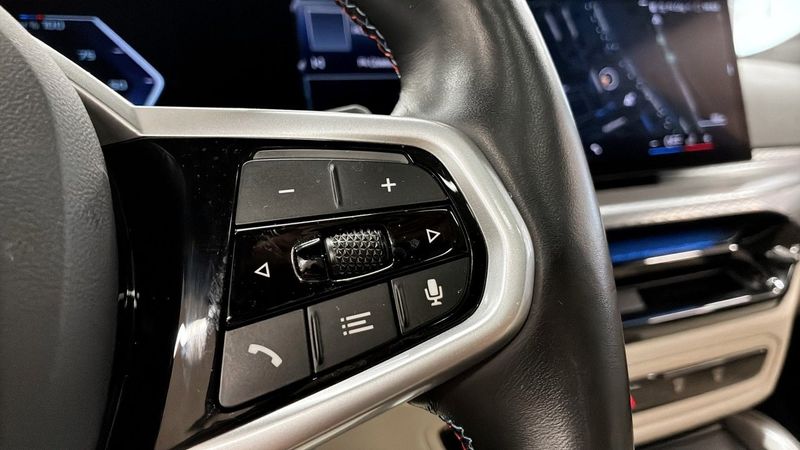 BMW i4 bild 23