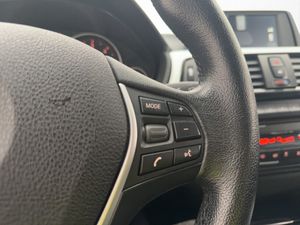 BMW 320 bild 22