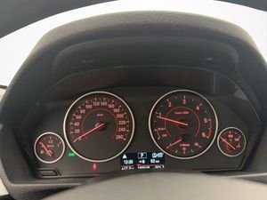 BMW 320 bild 21