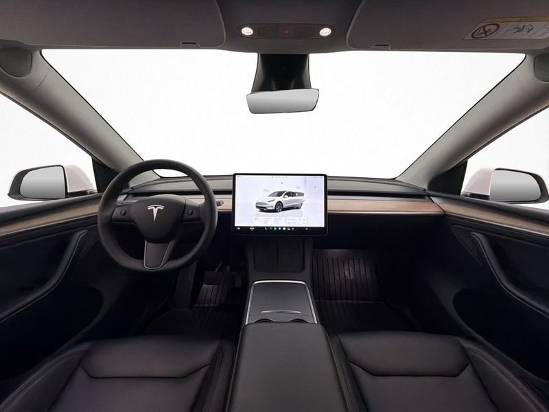Tesla Model Y bild 14