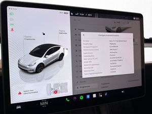 Tesla Model Y bild 24