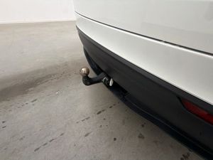 Tesla Model Y bild 12