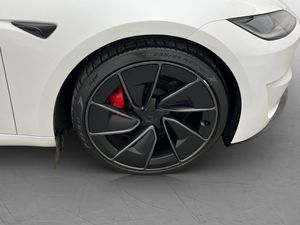 Tesla Model 3 bild 36