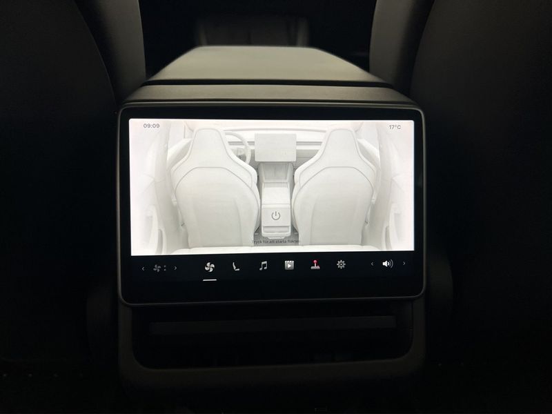 Tesla Model 3 bild 21