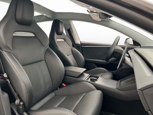 Tesla Model 3 bild 19