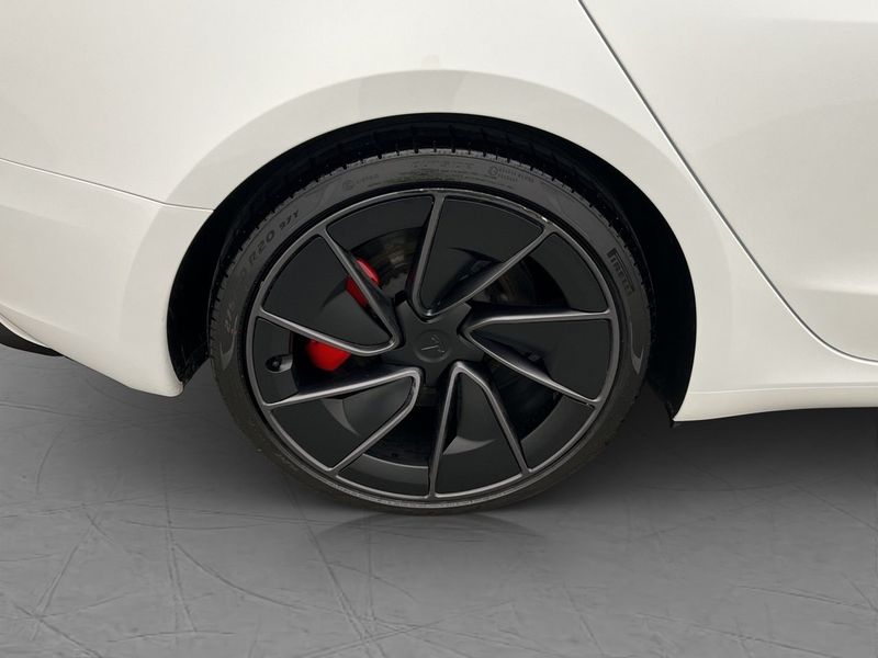 Tesla Model 3 bild 34