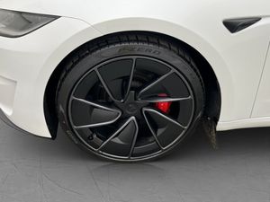 Tesla Model 3 bild 32