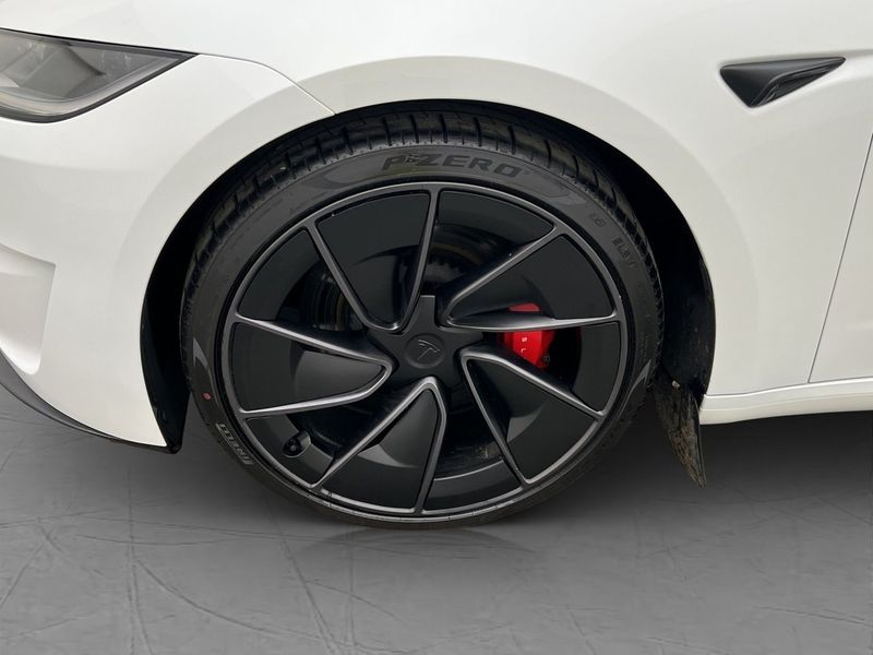 Tesla Model 3 bild 32