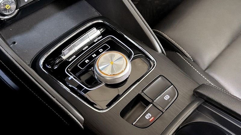 MG ZS EV bild 17