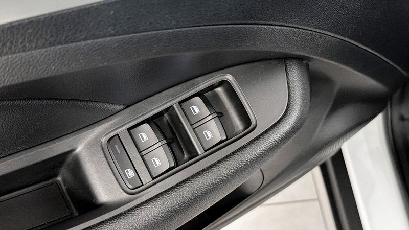 MG ZS EV bild 11