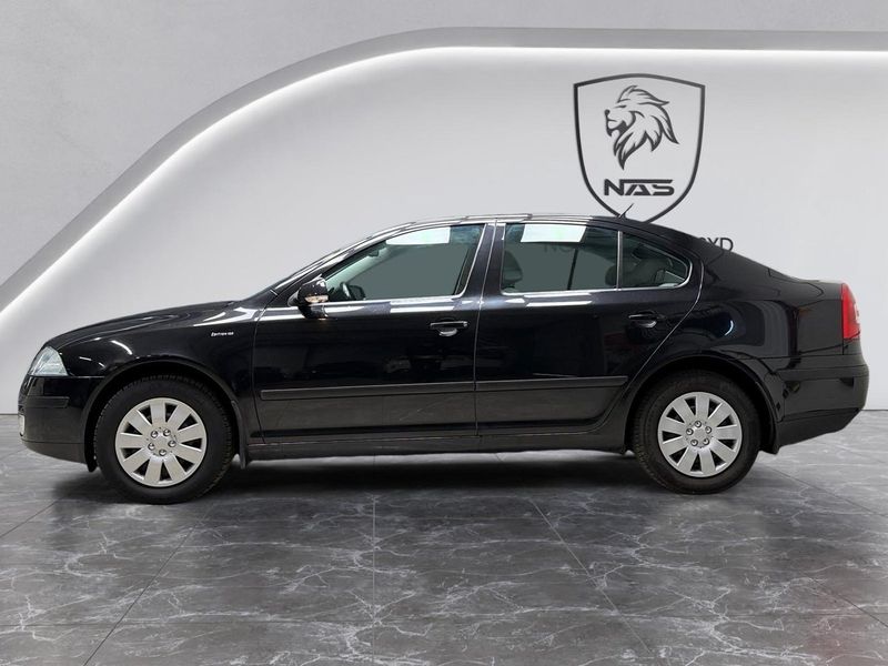 Skoda Octavia bild 2