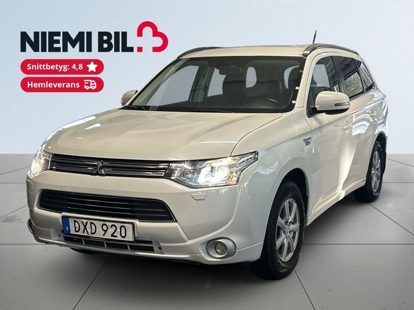 Mitsubishi Outlander PHEV CVT Business Drag/Kamera/Navi/SoV/Psens - 2014