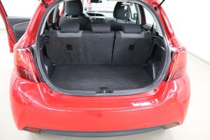 Toyota Yaris bild 14