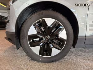 Volvo EX30 bild 18