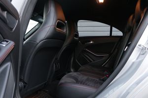 Mercedes CLA220 bild 16