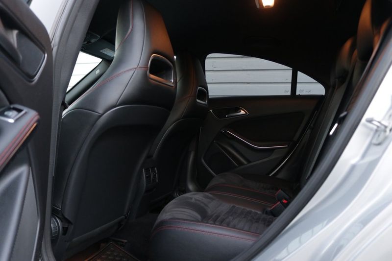 Mercedes CLA220 bild 16