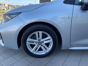 Suzuki Swace bild 9