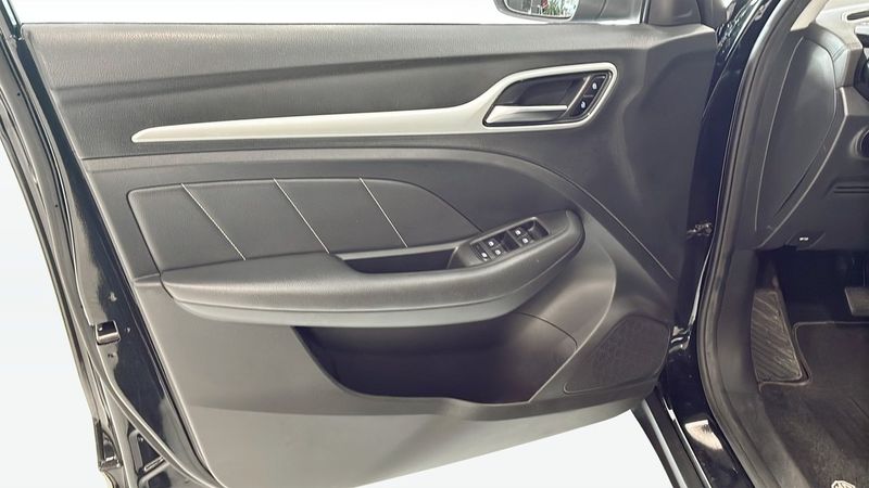 MG ZS EV bild 11