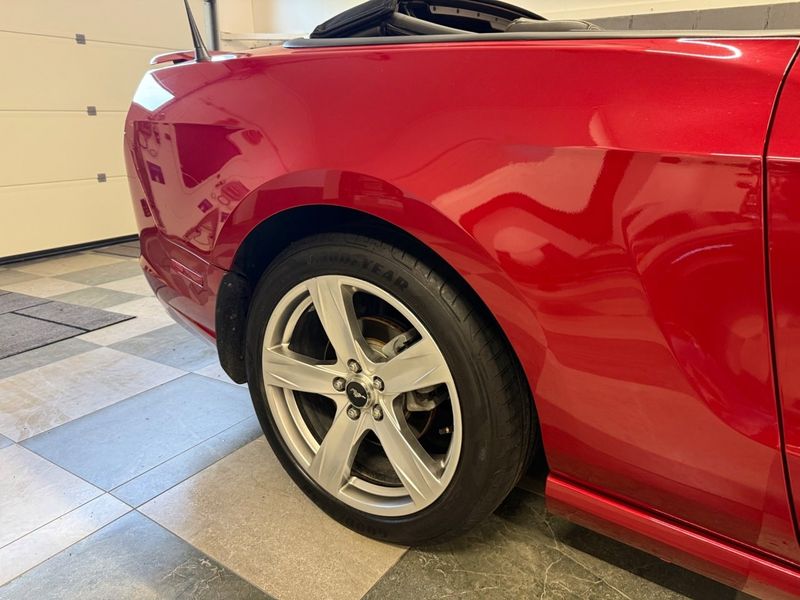 Ford Mustang bild 18