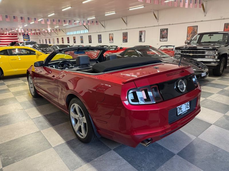 Ford Mustang bild 9