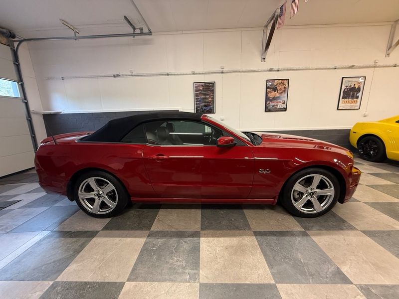 Ford Mustang bild 13