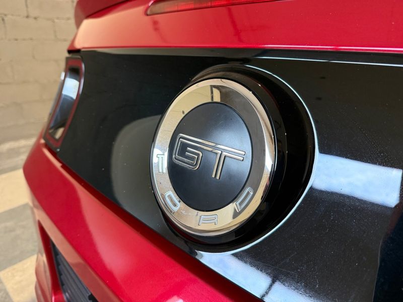 Ford Mustang bild 23