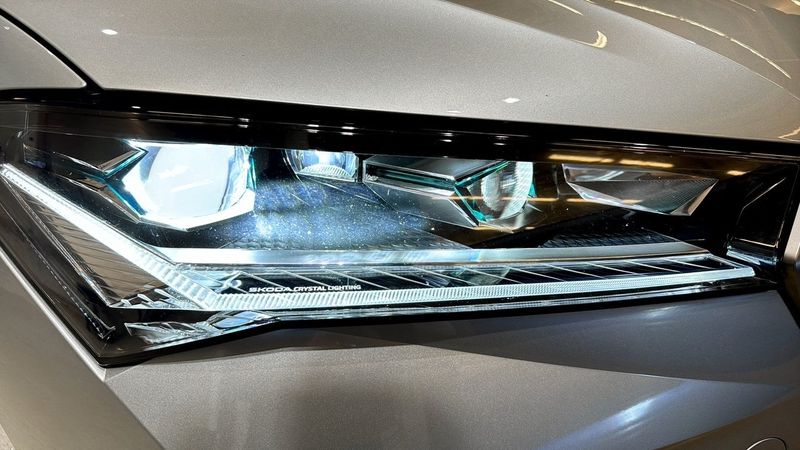 Skoda Superb bild 16