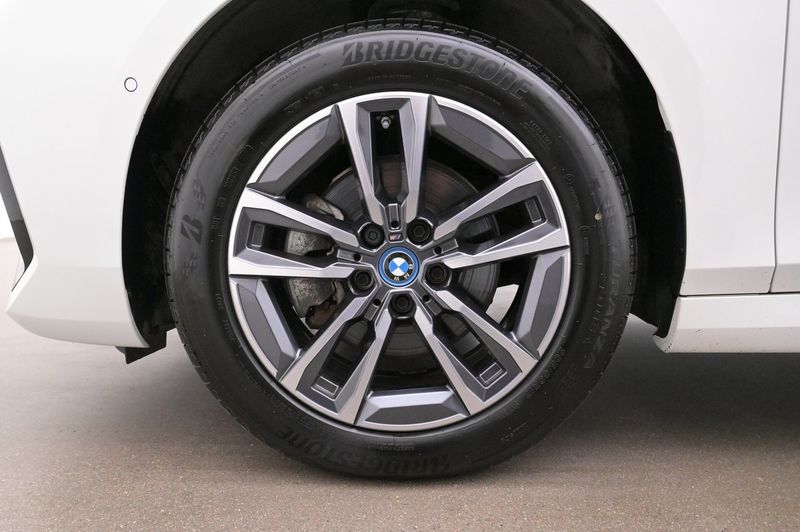BMW 225 bild 27