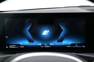 BMW 330 bild 7