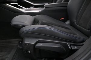 BMW 330 bild 10