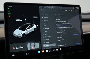 Tesla Model 3 bild 12