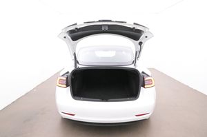 Tesla Model 3 bild 22